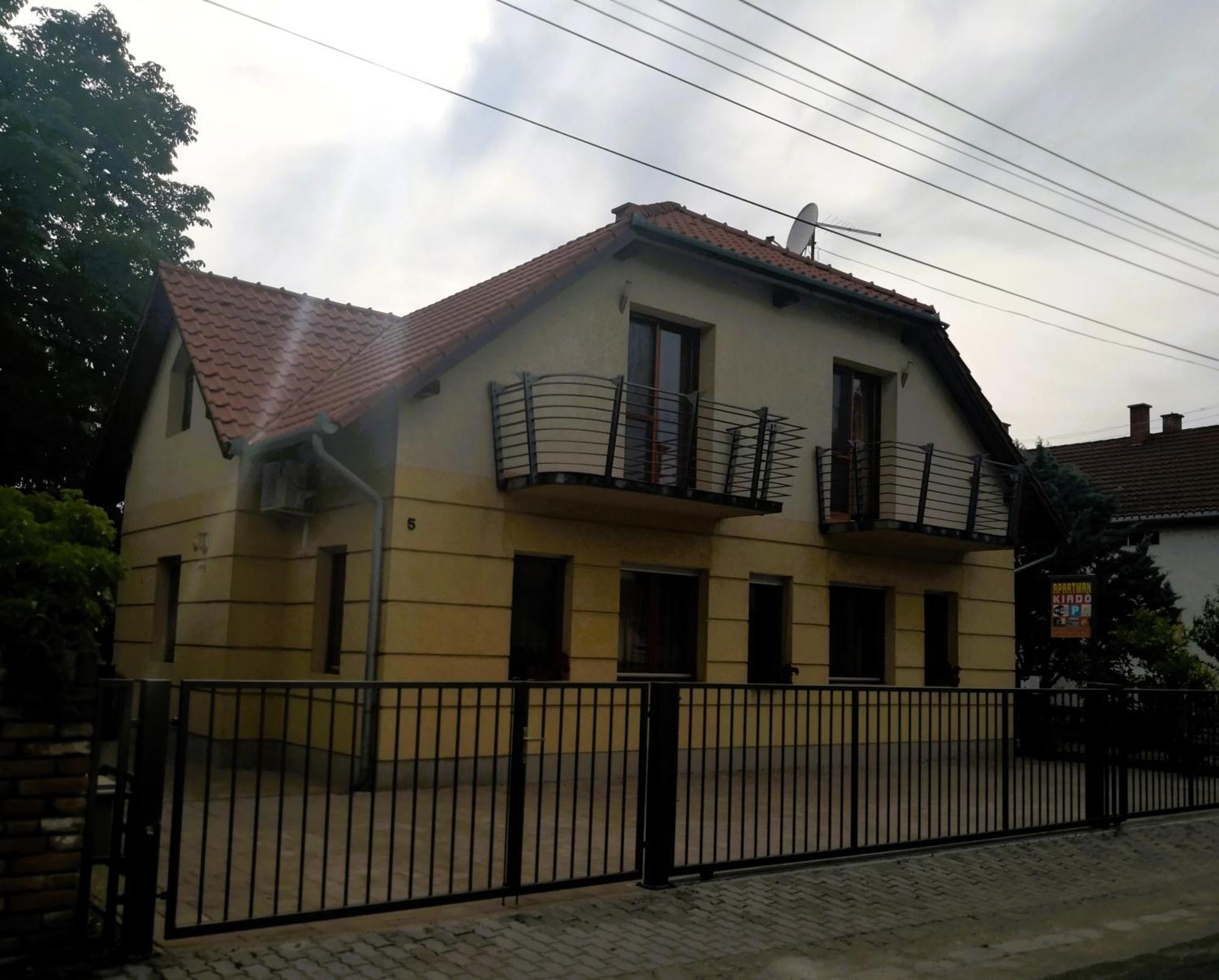 Frank Apartmanhaz Apartment Balatonboglar Exterior photo
