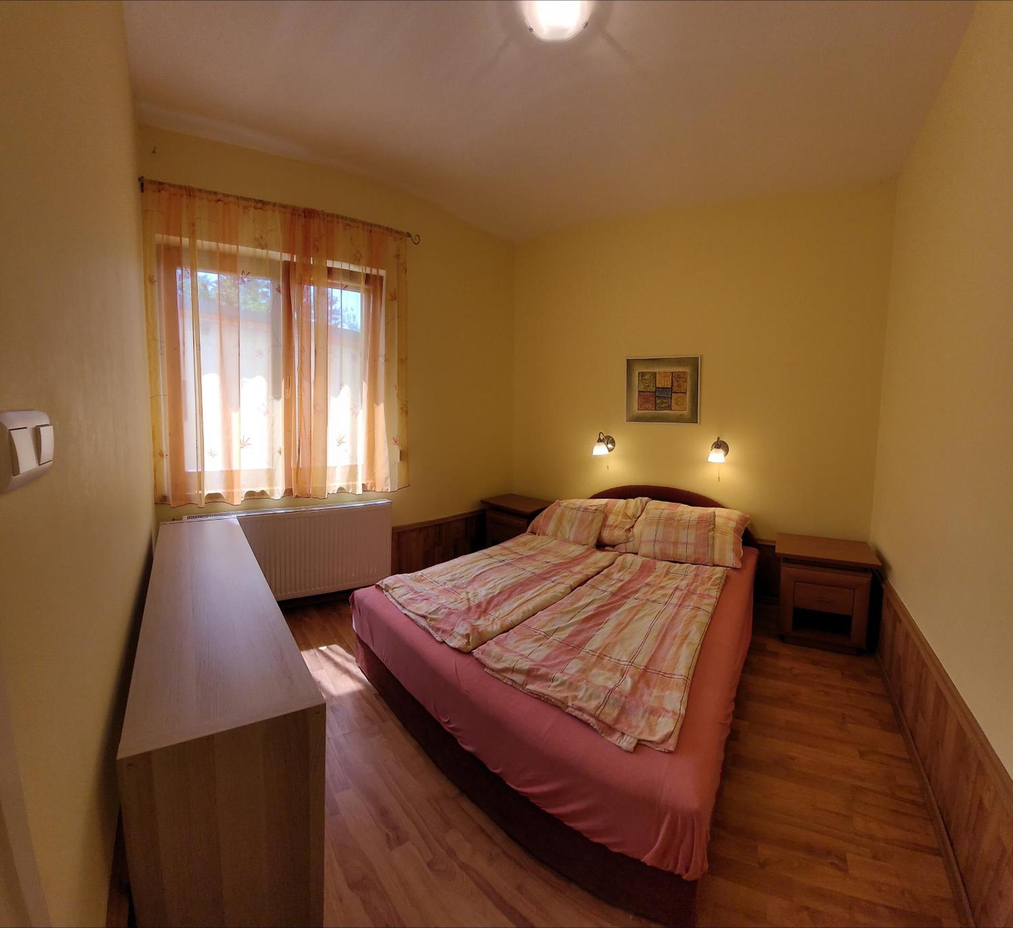 Frank Apartmanhaz Apartment Balatonboglar Exterior photo